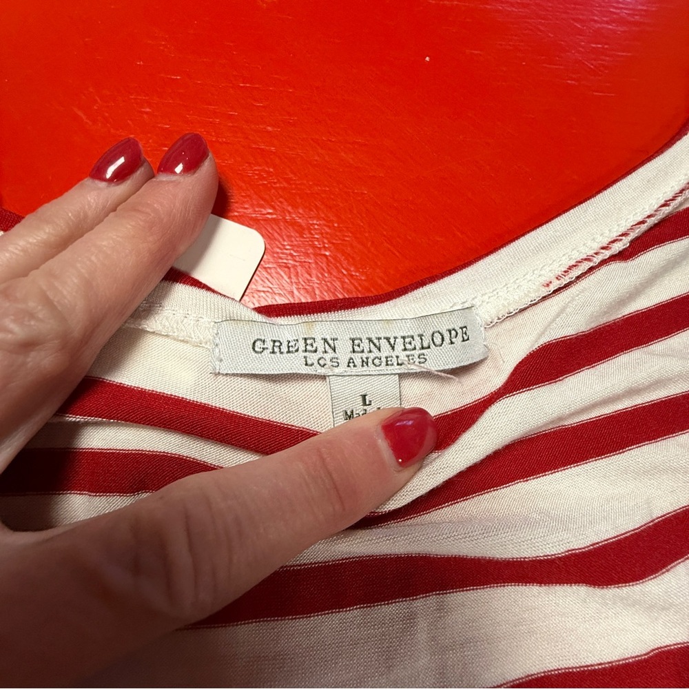 GREEN ENVELOPE Striped Red and White Women's T SHIRT V NECK - Picture 2 of 6